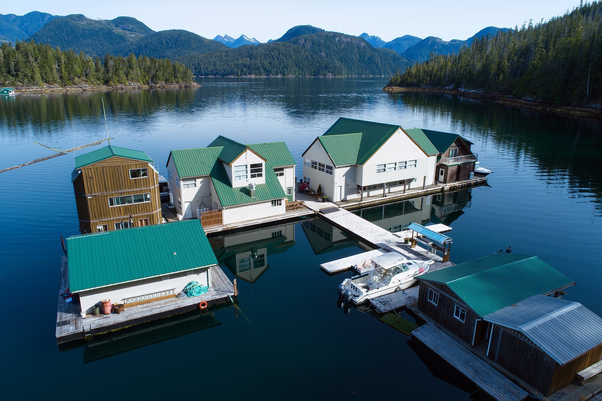 yoga retreat nootka island